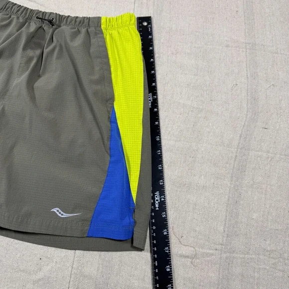 Saucony Running Shorts Mens M Olive Green Neon Yellow Blue Excellent Athletic - Picture 9 of 10